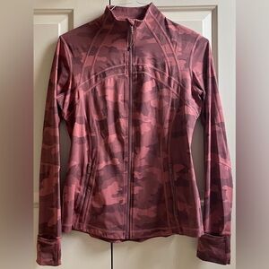 LN!🍒LULULEMON sz 12 DEFINE Jacket HERITAGE 365 CAMO BRIER ROSE MULTI Pink *NULUX